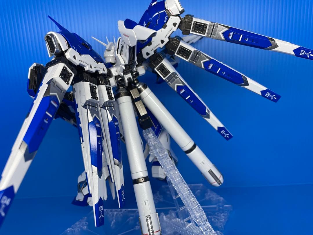 RG Hi-νガンダム チタニウムフィニッシュ風 完成品 ニューガンダム