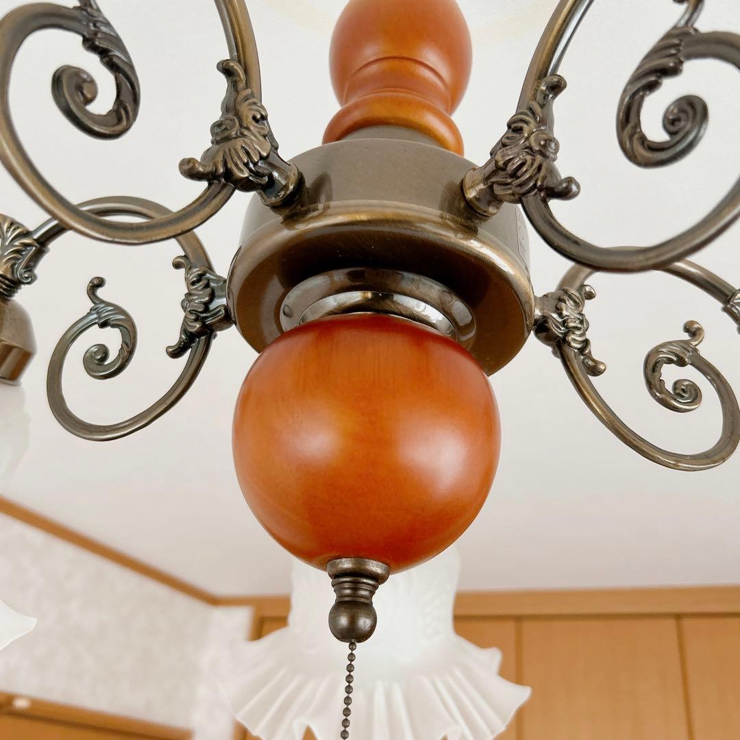 ●美品●アンティーク　フリルシェード　すずらん型　豪華5灯シャンデリア【キシマ】