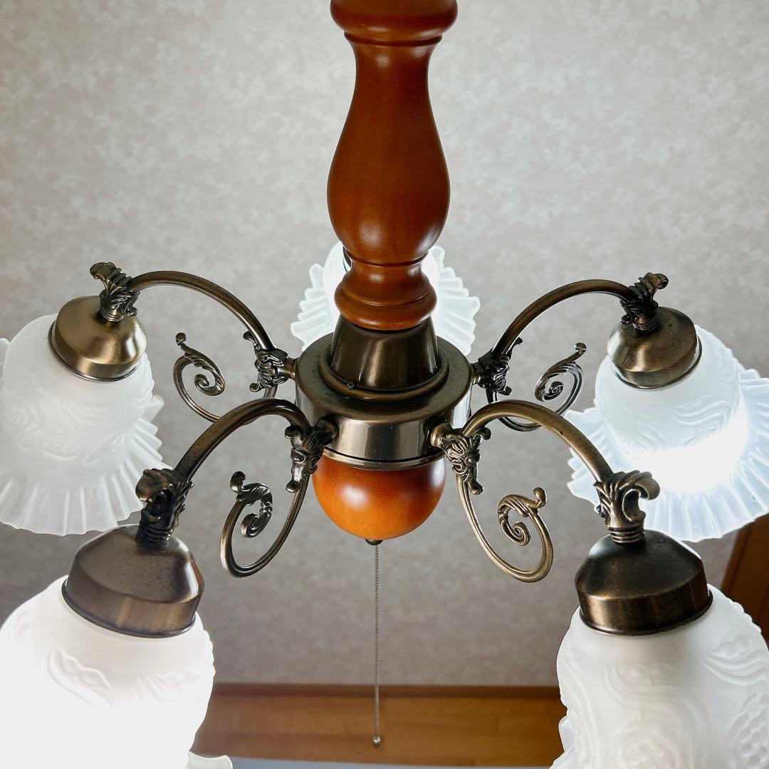 ●美品●アンティーク　フリルシェード　すずらん型　豪華5灯シャンデリア【キシマ】