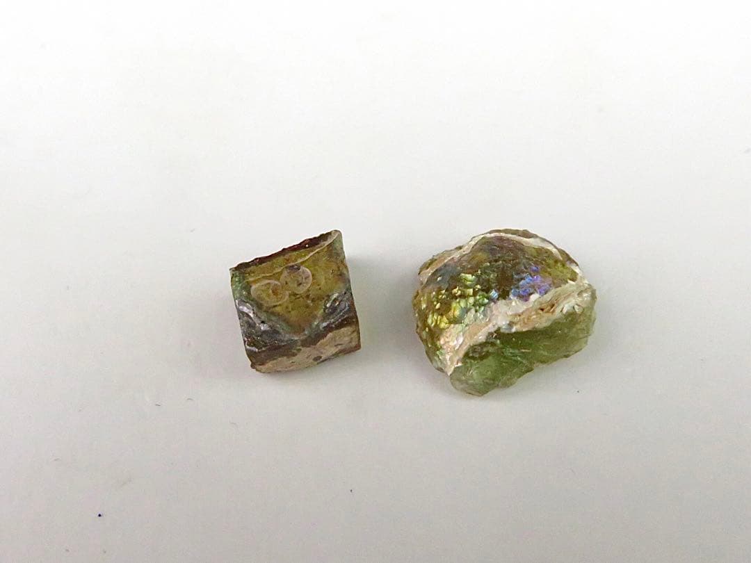 古代ガラス8個　“A“