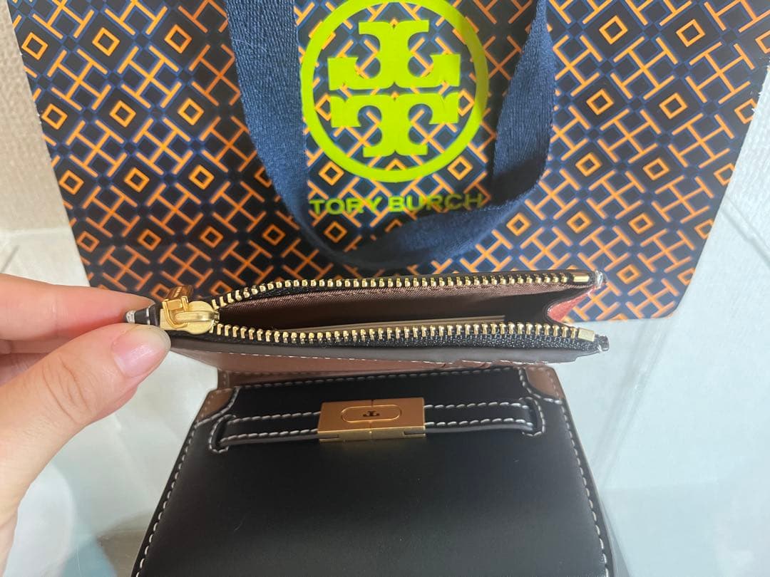 Tory Burch 三つ折り財布
