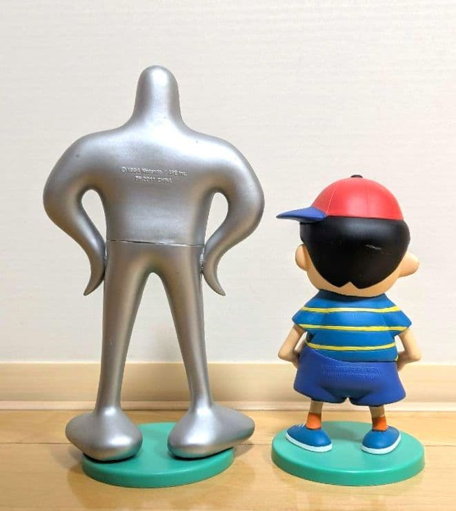 MOTHER2プライズフィギュア★スターマンのむすこ&ネス