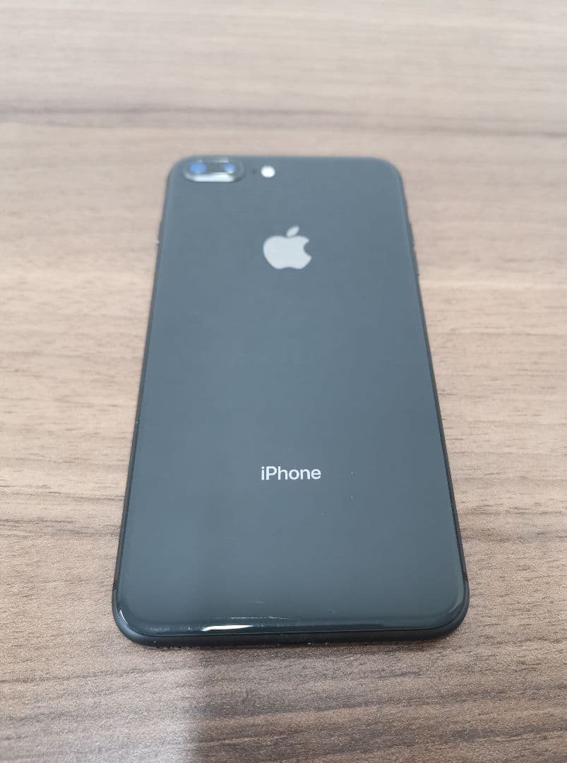 携帯電話本体 iPhone 8 Plus 128GB