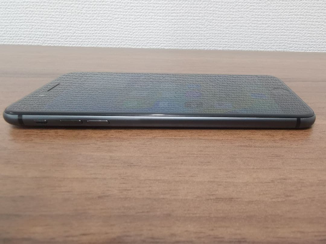 携帯電話本体 iPhone 8 Plus 128GB