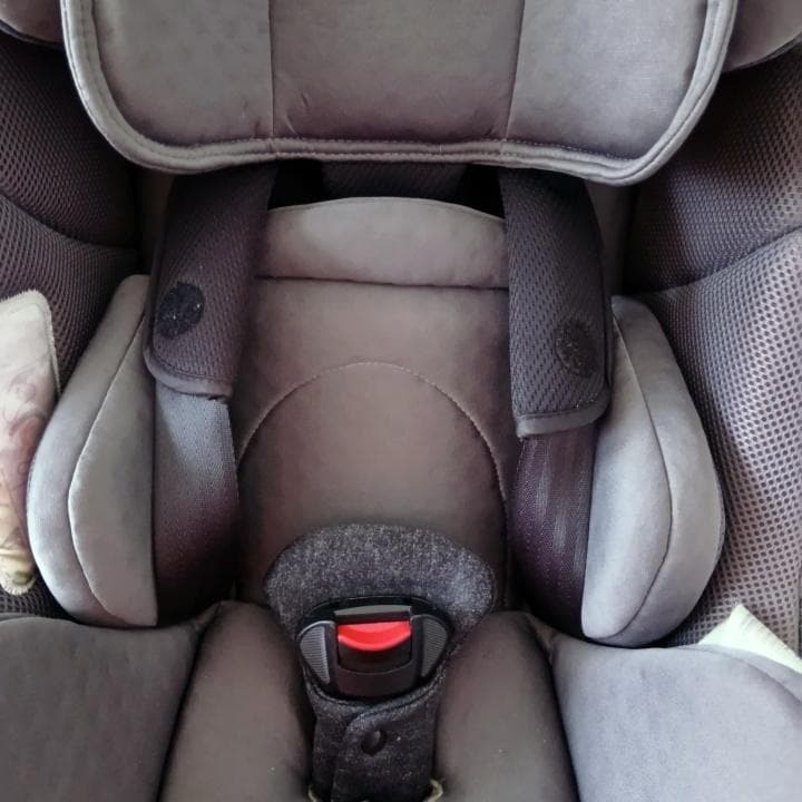 【1点限り✨】アップリカ　チャイルドシート クルリラプレミアム ビッテ⭐︎