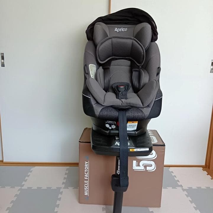 【1点限り✨】アップリカ　チャイルドシート クルリラプレミアム ビッテ⭐︎