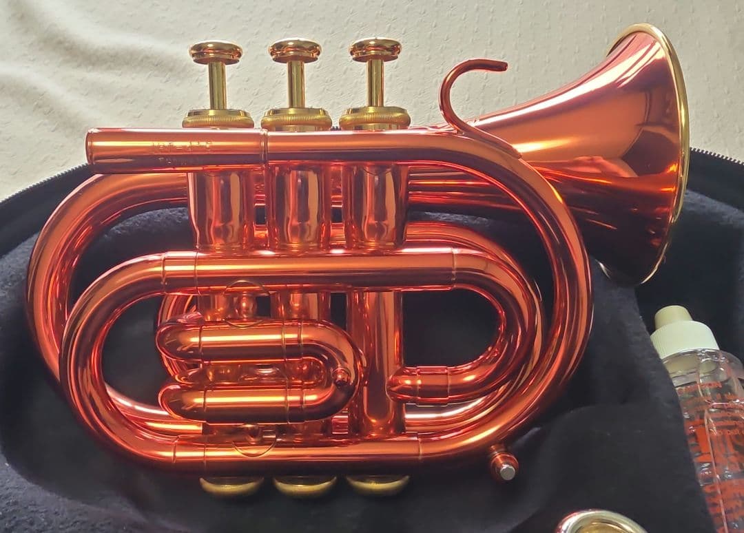 Jupiter ミニトランペット本体 マウスピース付き