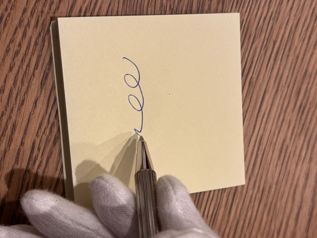 【100%本物】Cartier ボールペン ストライプデザイン　箱付き