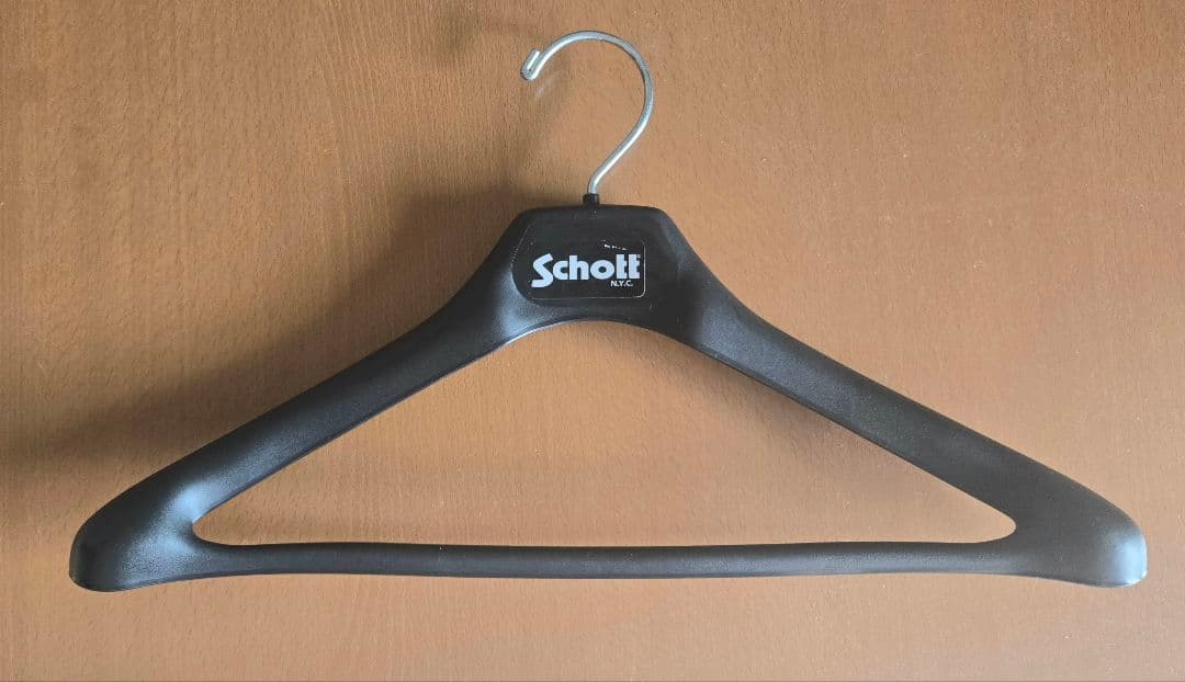専用のハンガーお付けします！Schott ブラック レザー シングルライダース