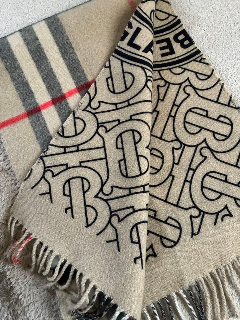 BURBERRY チェック柄 マフラーリバーシブル　 ノバチェック