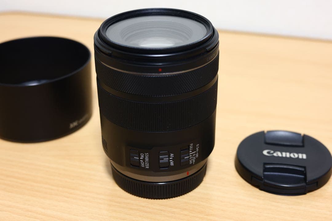 CANON RF85mm F2.0MACRO IS STMフード&フィルター付
