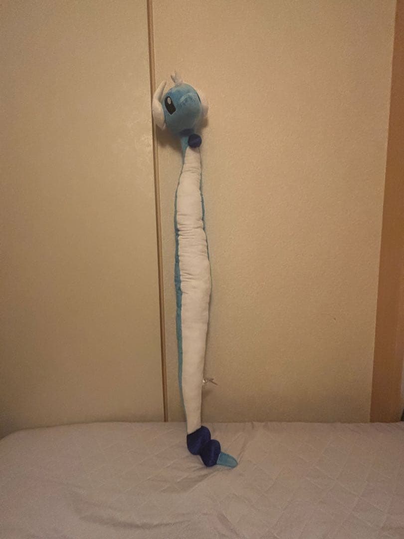 【美品】ロングにょろにょろぬいぐるみ ハクリュー