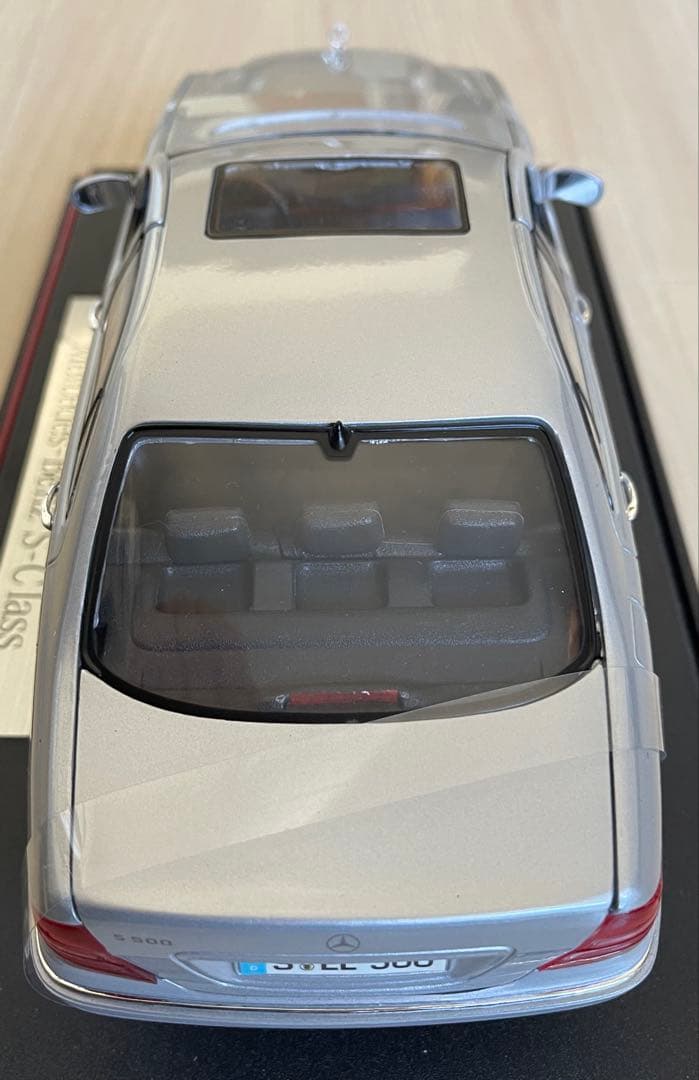絶版新品　メルセデス-ベンツ/1/18 S-Cクラス　シルバー