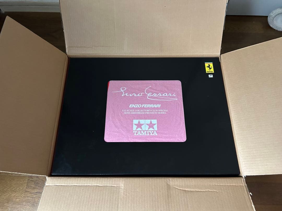 タミヤ 1/12 コレクターズクラブ・スペシャル エンツォフェラーリ 未組立