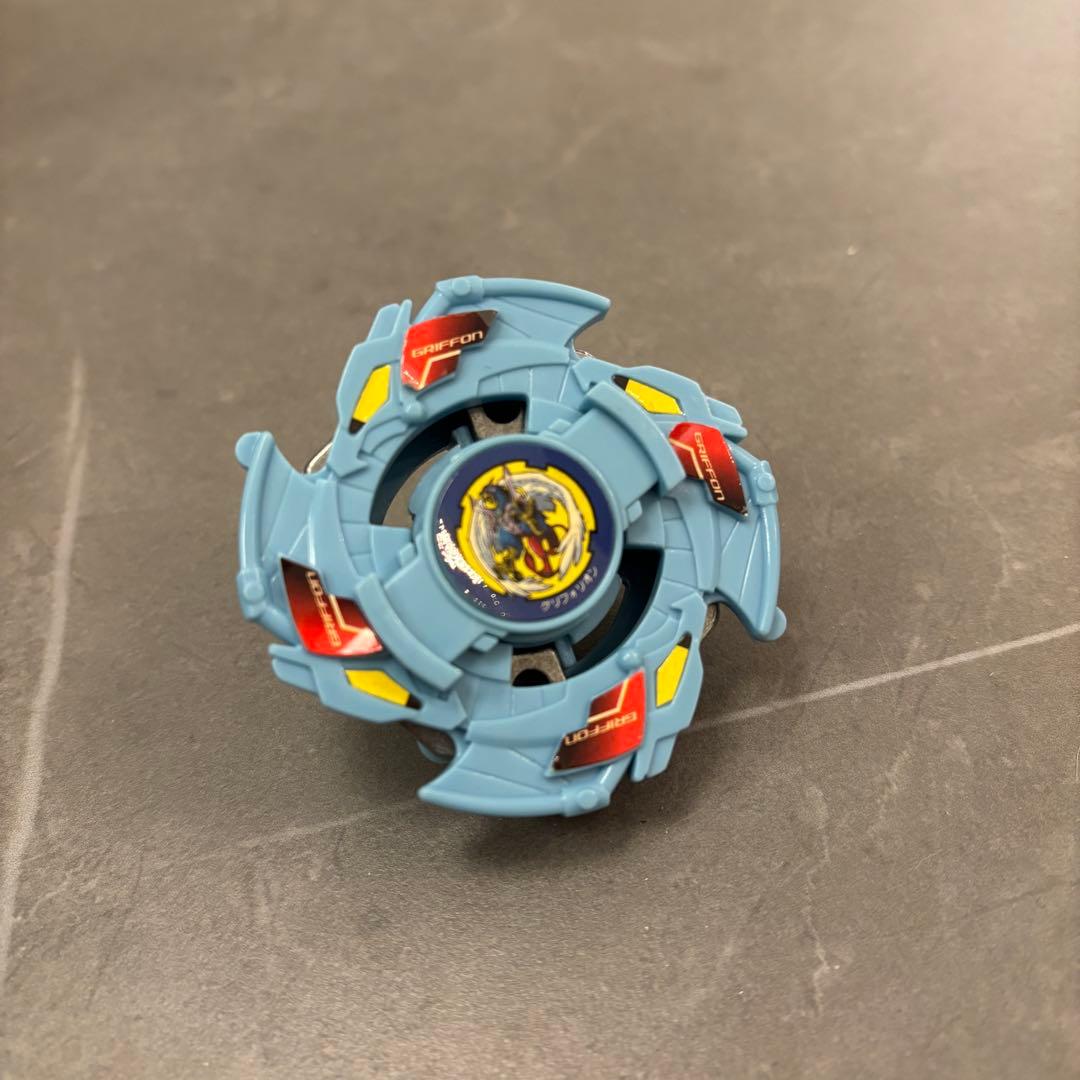 【レア品】ベイブレード フィギュア付き グリフォリオン・サラマリオン