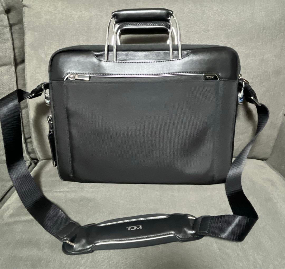 TUMI トゥミ　255001D2 ARRIVE ハミルトン スリム ブリーフ