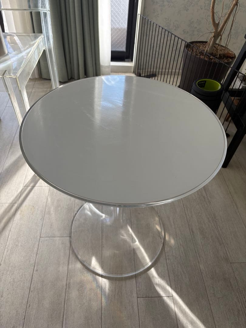 Kartell ティップトップ　ホワイト