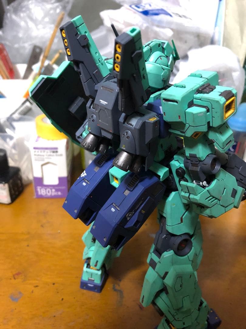 海外製プラモデル　ジェダ　アムロ専用機 アヤタネ