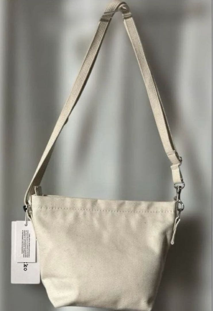 マリメッコ MONO MINI CROSSBODY SOLID ショルダーバッグ