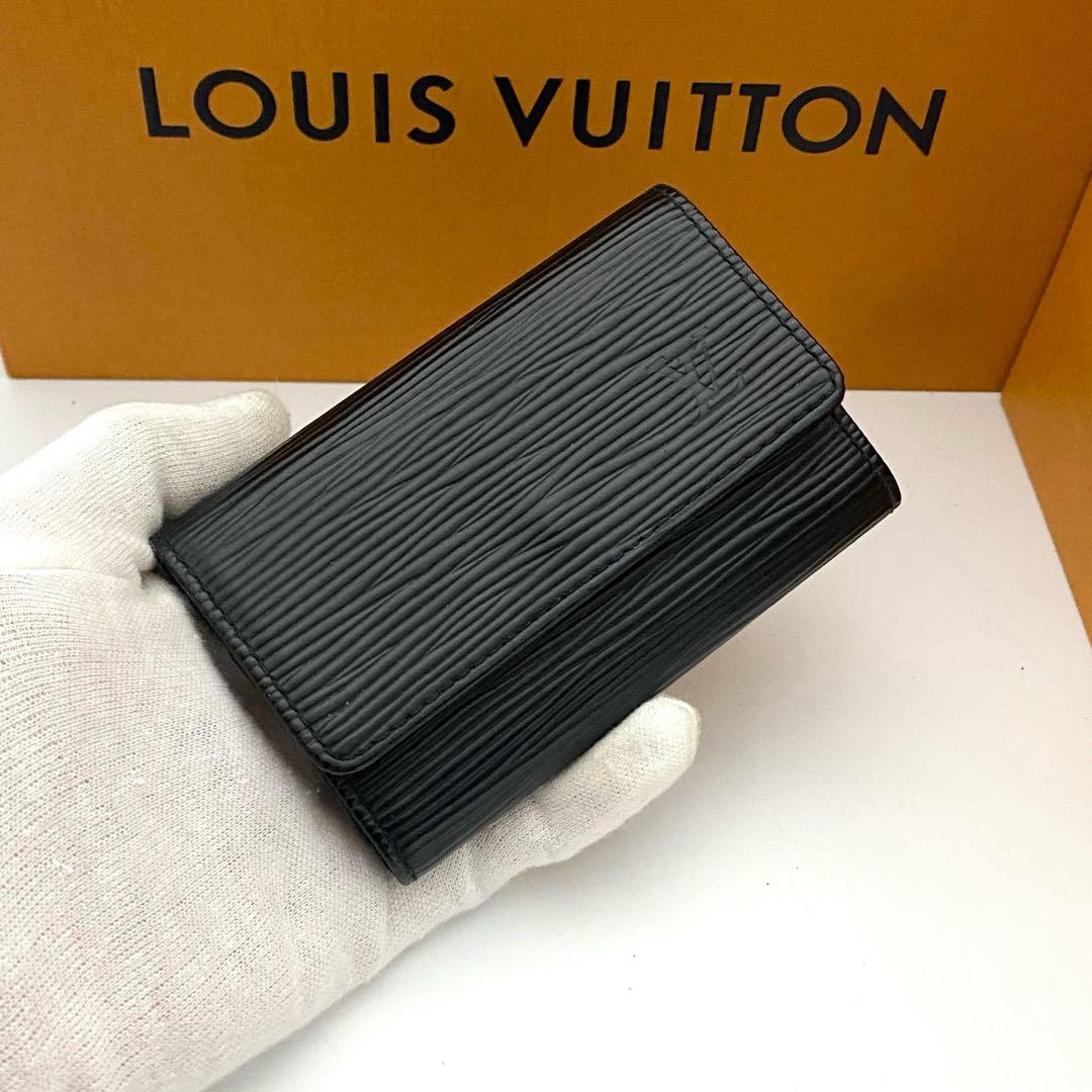 使用わずか　ルイヴィトン　エピ　キーケース　ミュルティクレ6 黒
