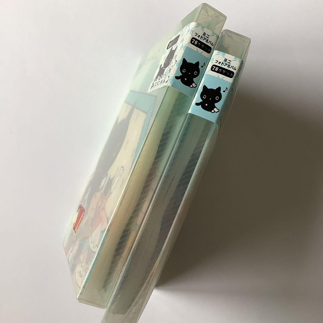 靴下にゃんこ　シールブック