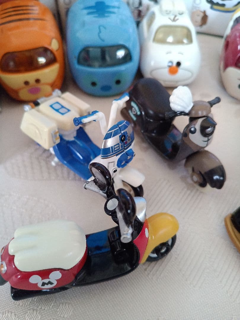 ディズニー ミニカーセット トミカ　まとめ売り　15台　中古　箱あり