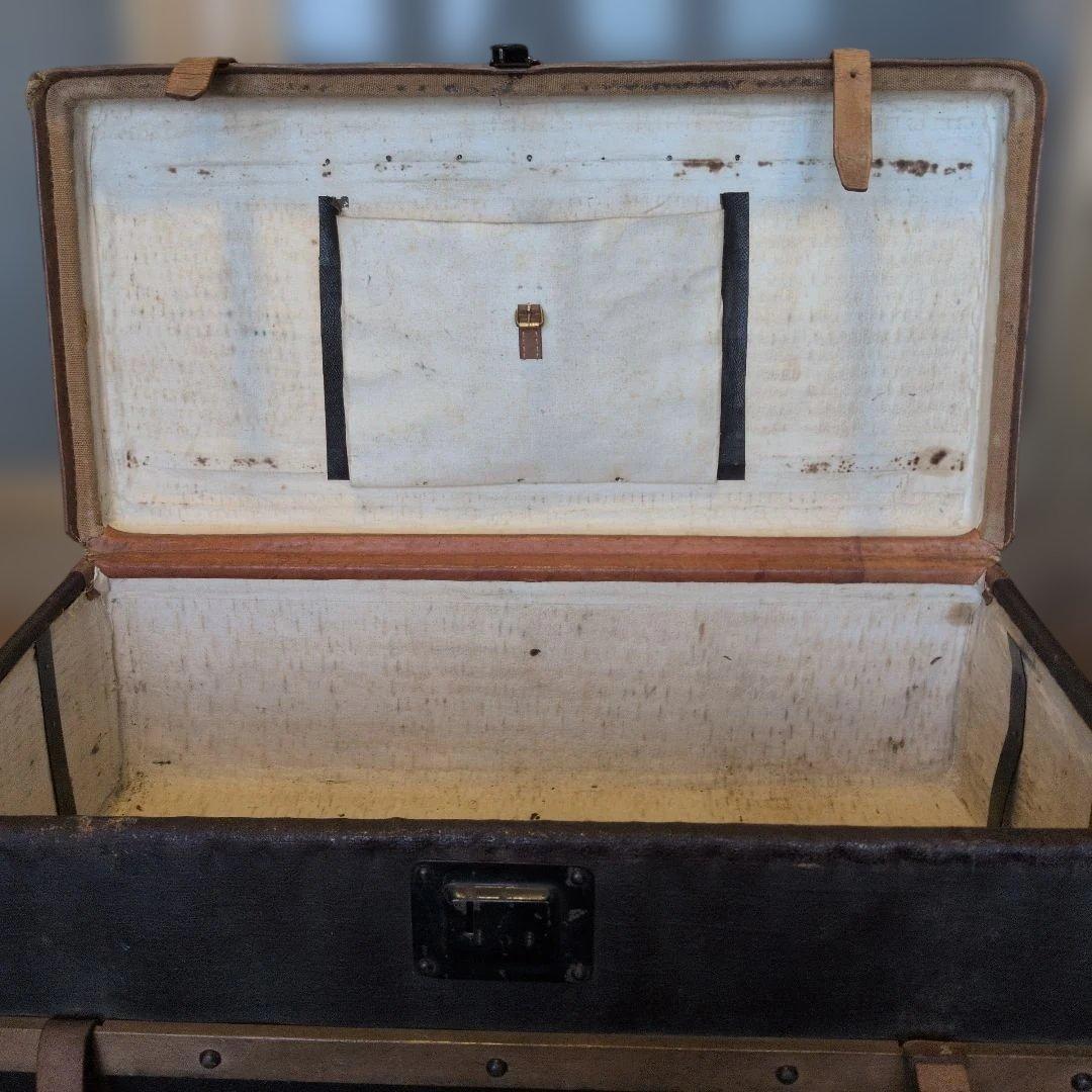 旧日本軍　ヴィンテージ レザー収納トランク