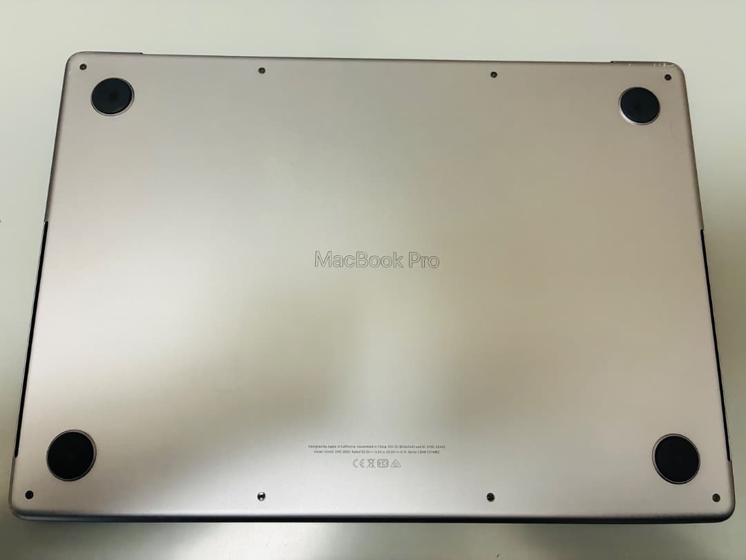 MacBook Pro 14インチ M1 Max / 32GB ｜おまけ付き