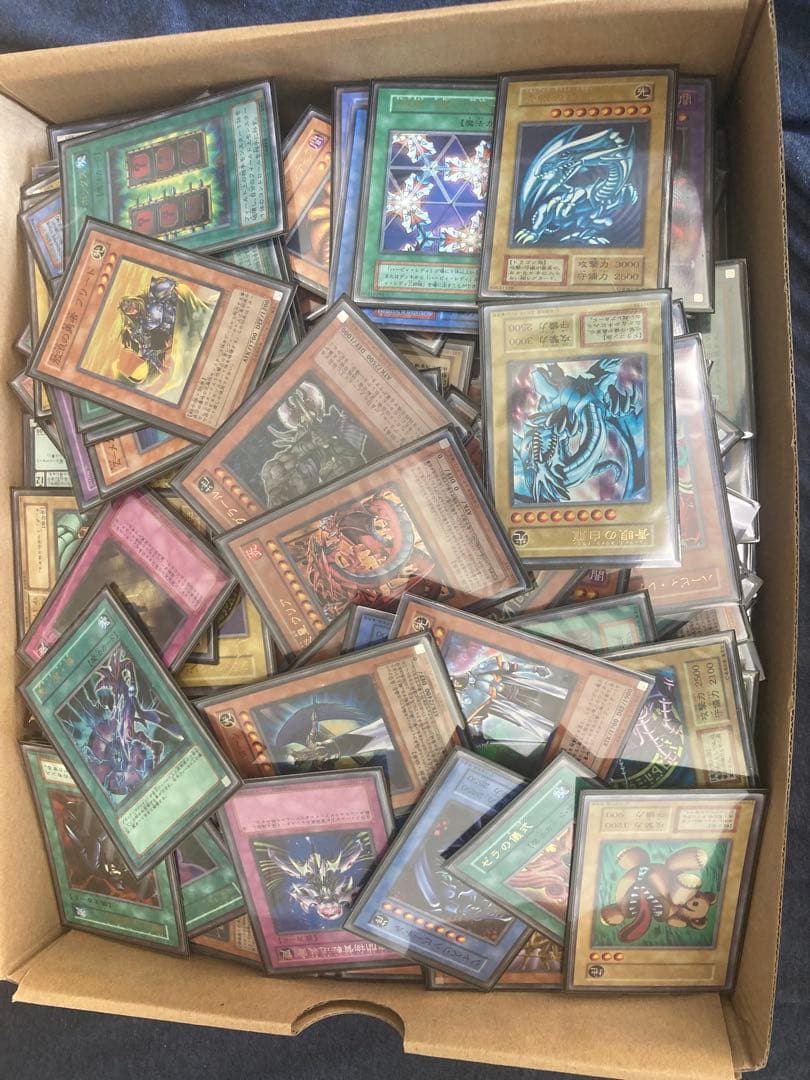 遊戯王 OCG 約1250枚 完全引退品 初期 2期 初期ブルーアイズ 希少