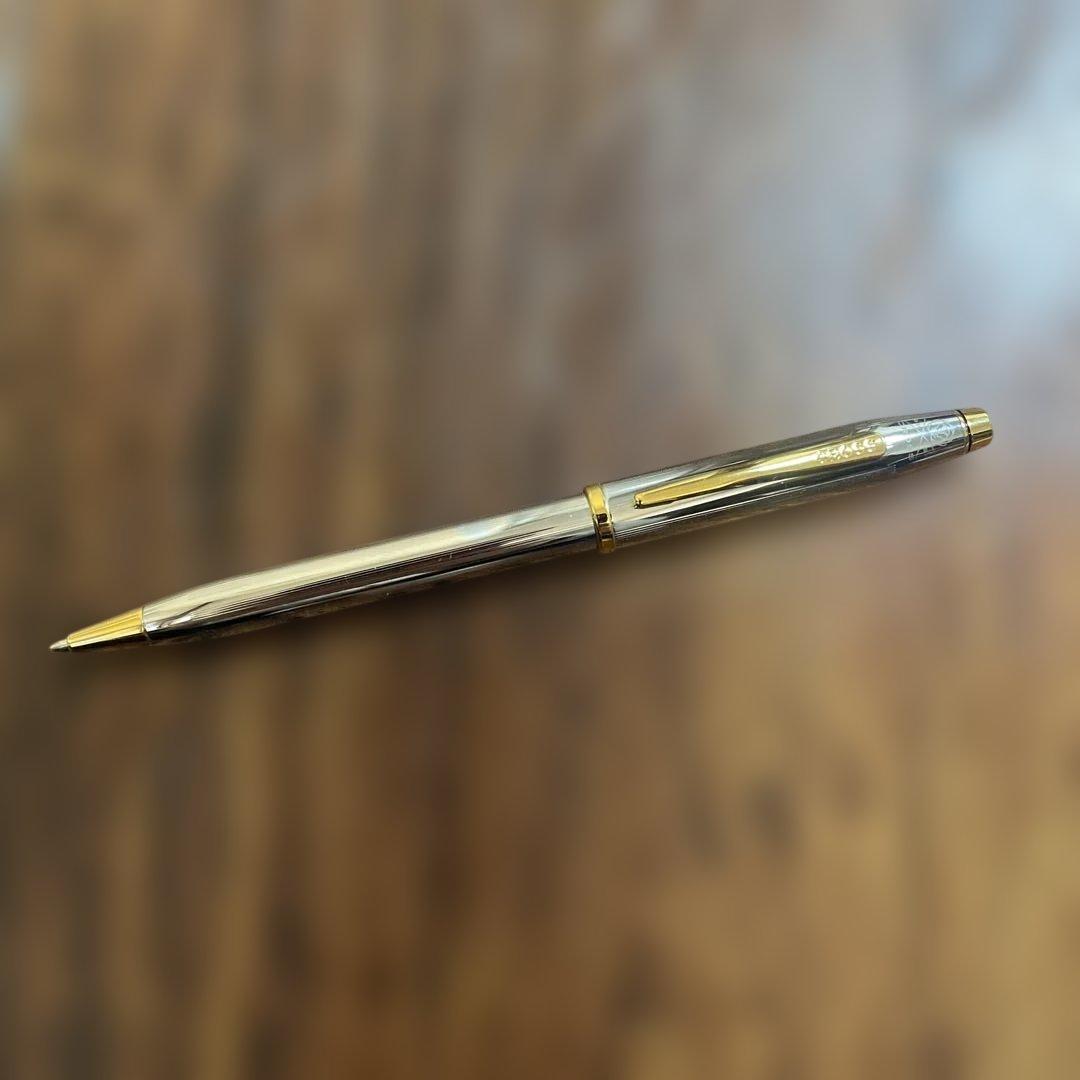 クロスセンチュリー