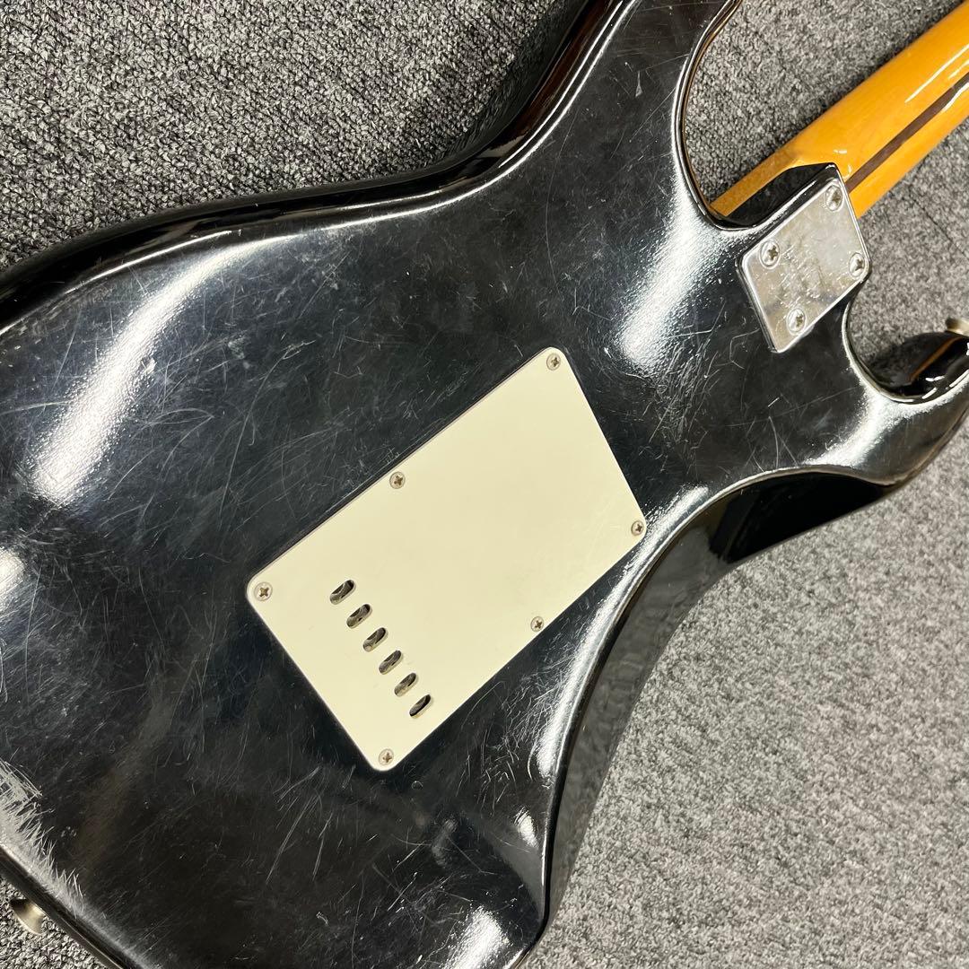 【10915】 FERNANDES 石ロゴ 1弦ビビり未調整の為、特価です。