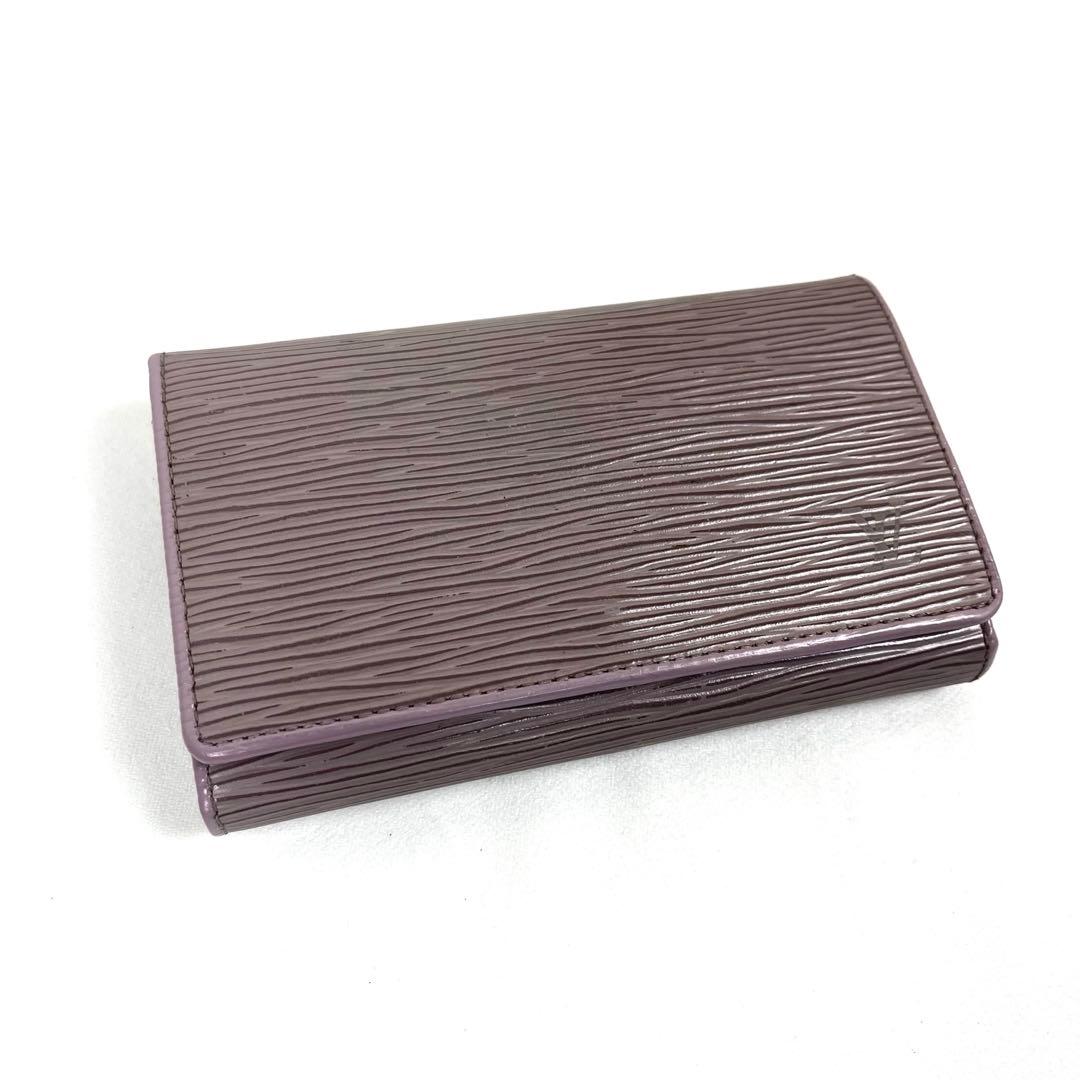 ルイヴィトン　折り財布　エピ　ポルトモネビエトレゾール　Ｌ字ファスナー　レザー