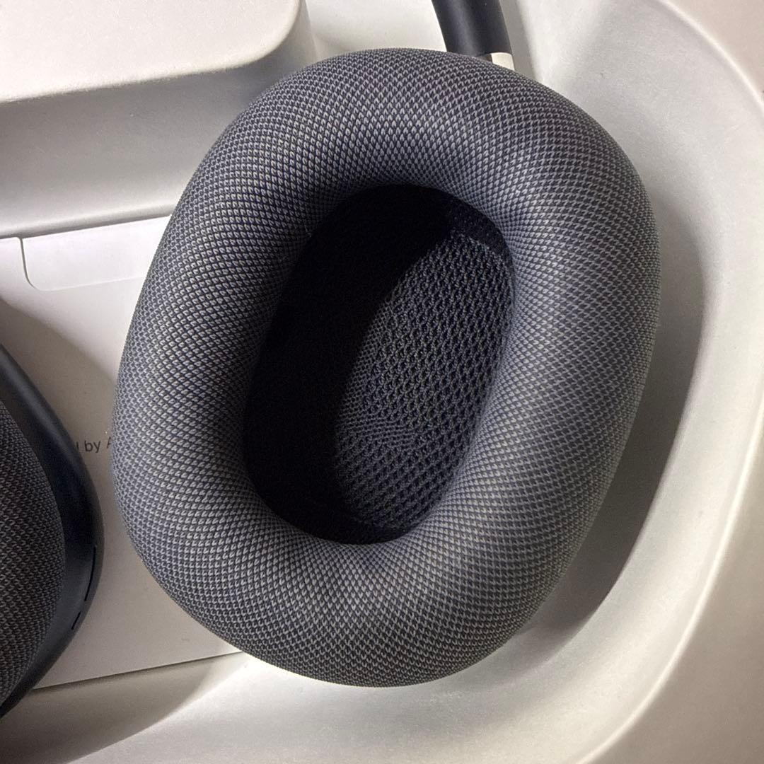 ヘッドホン AirPodsMax