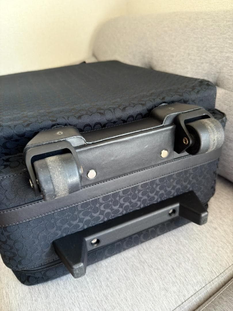 【美品】COACH ミニシグネチャー キャリーバッグ スーツケース　ブラック