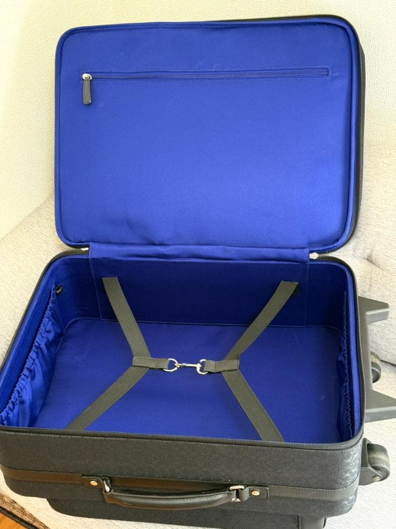 【美品】COACH ミニシグネチャー キャリーバッグ スーツケース　ブラック