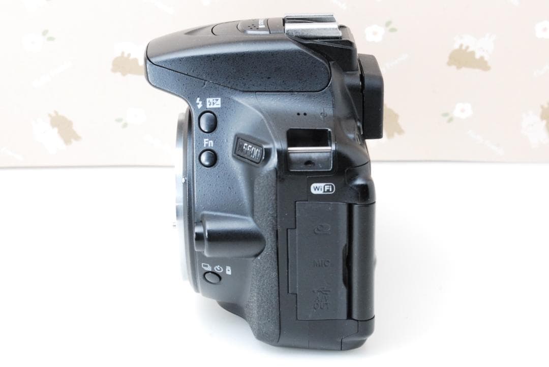 美品❤️Wi-Fi❤️Nikon D5500❤️高性能一眼レフカメラ❤️自撮りOK