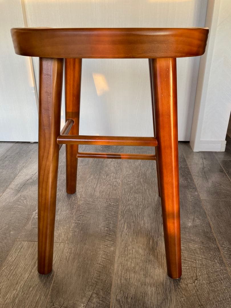 【kona】木製スツール 波型座面