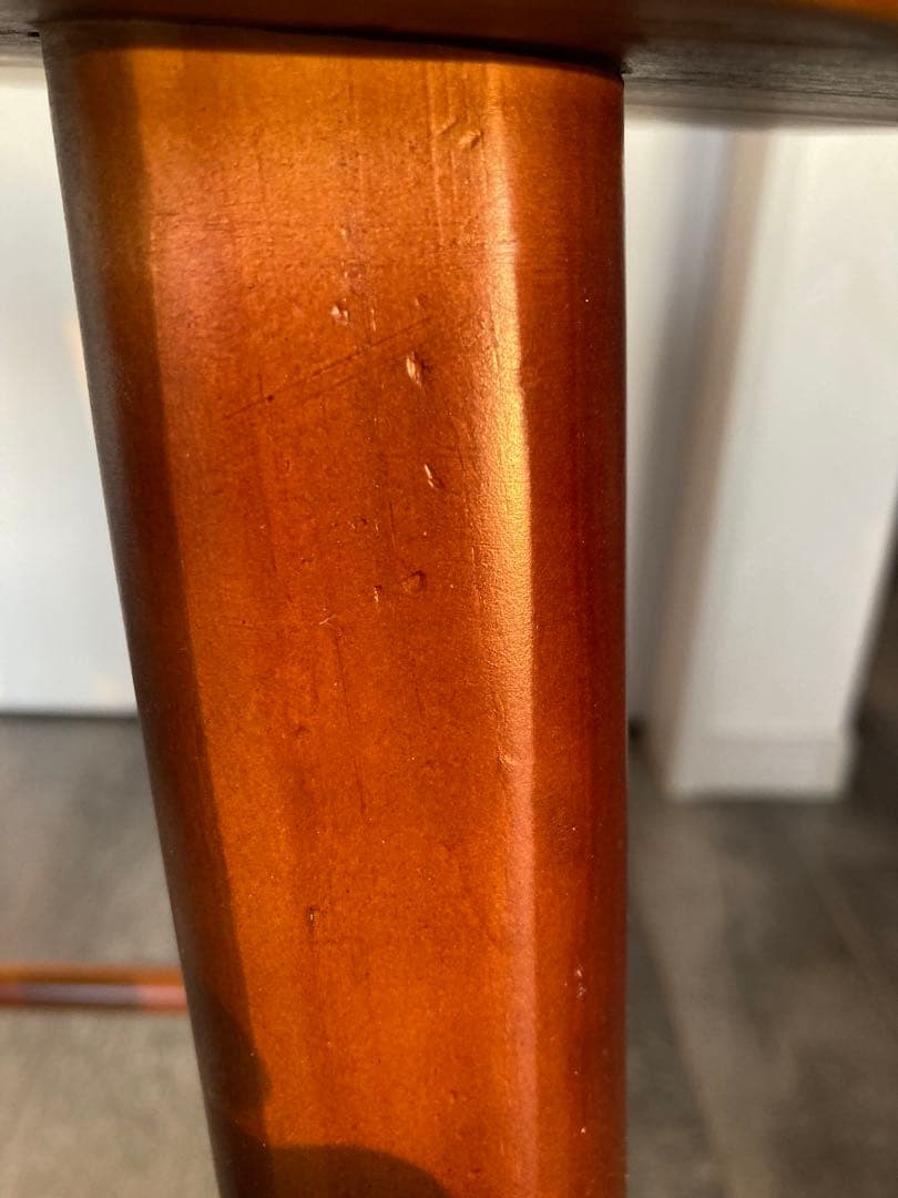 【kona】木製スツール 波型座面