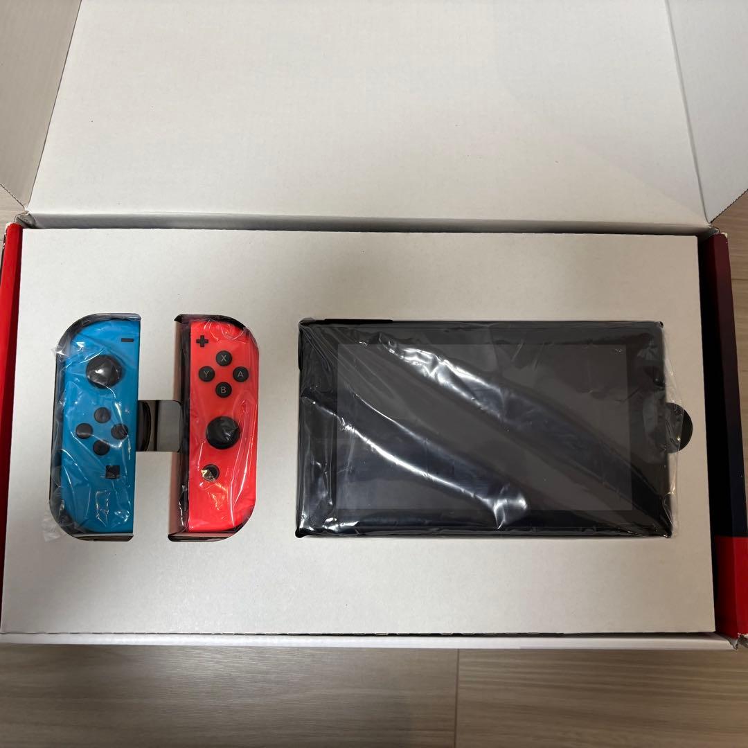 Nintendo Switch 本体 青/赤 Joy-Con 付属品あり