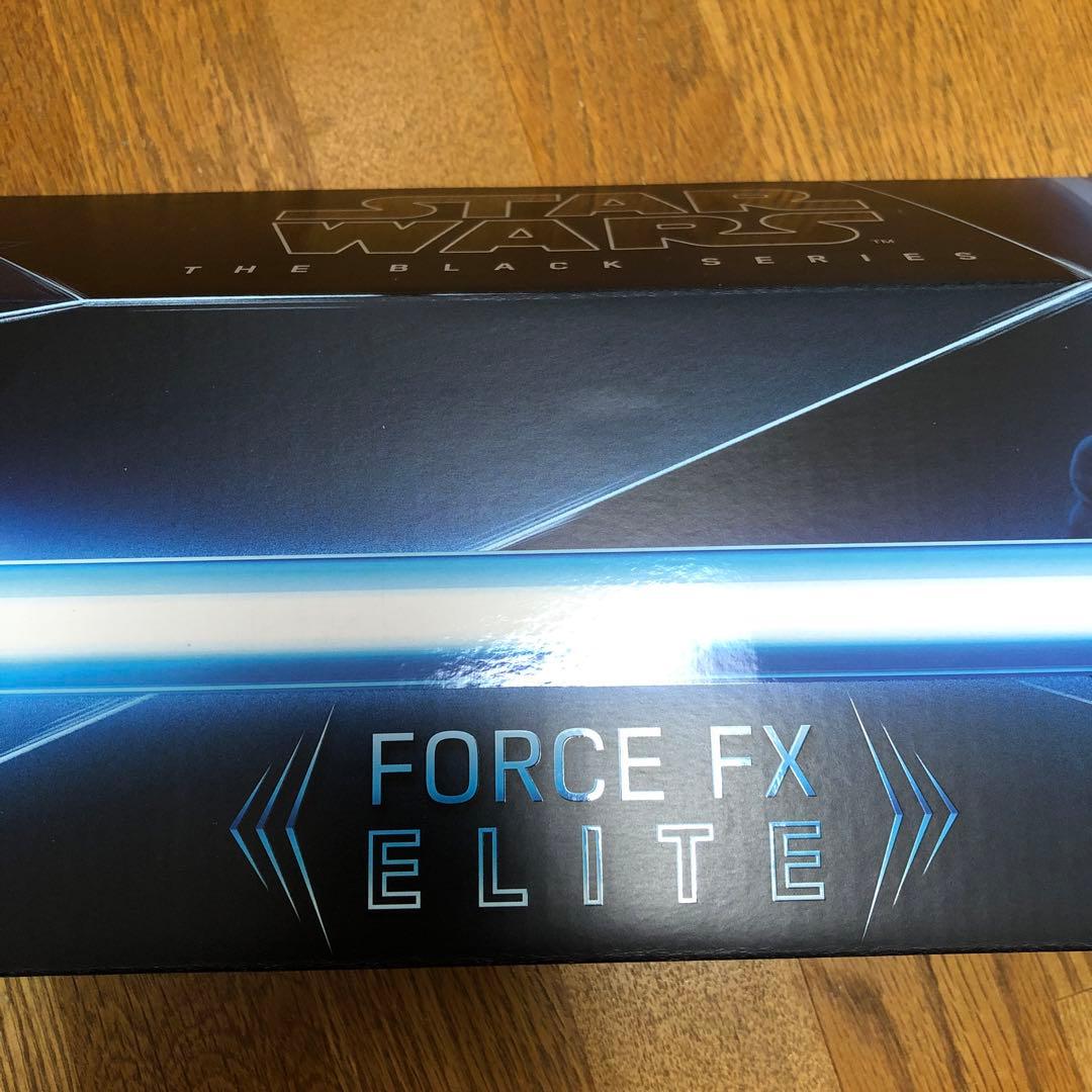 スター・ウォーズ　フォースFXライトセーバー　レイア・オーガナ