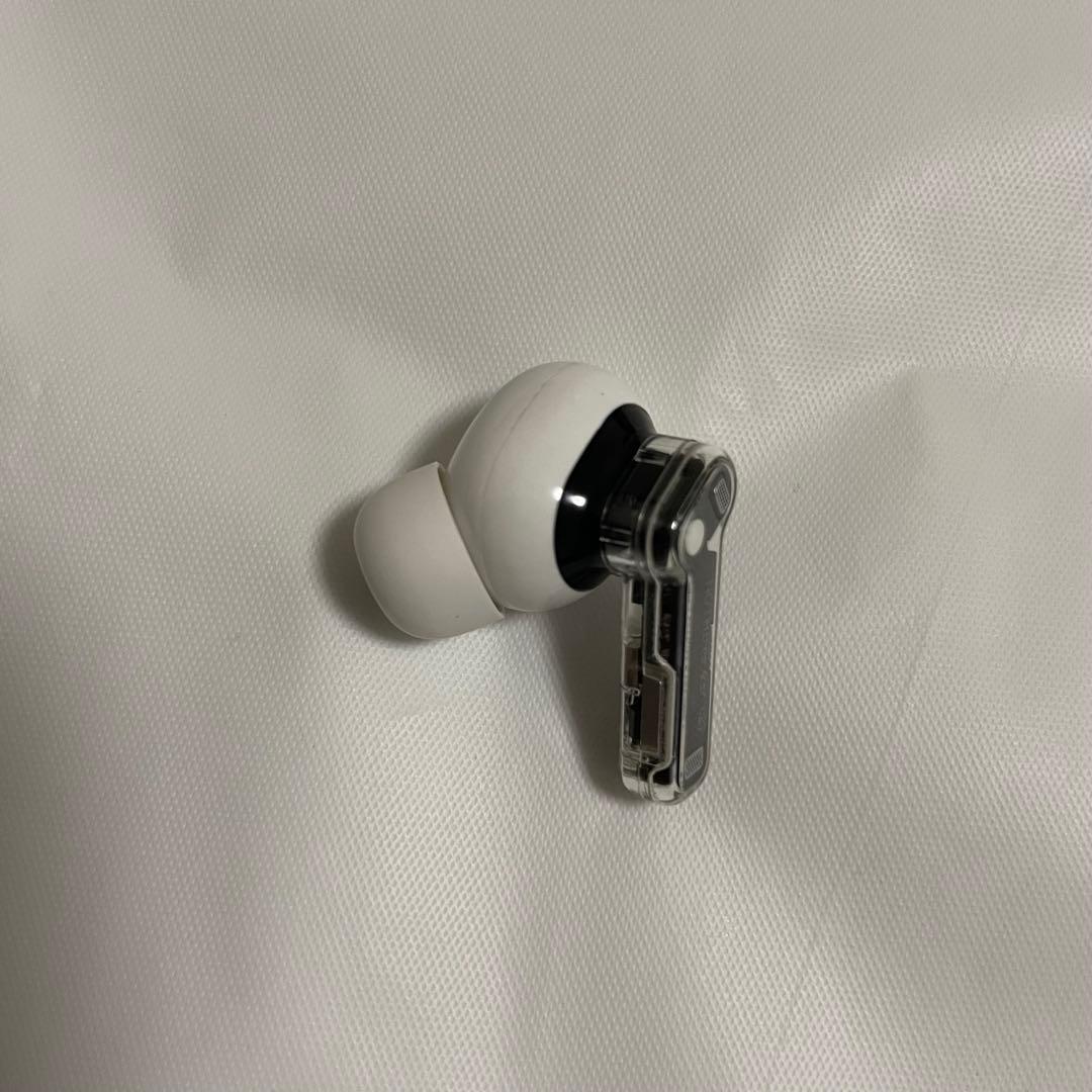 【美品】Nothing Ear (2) ワイヤレスイヤホン