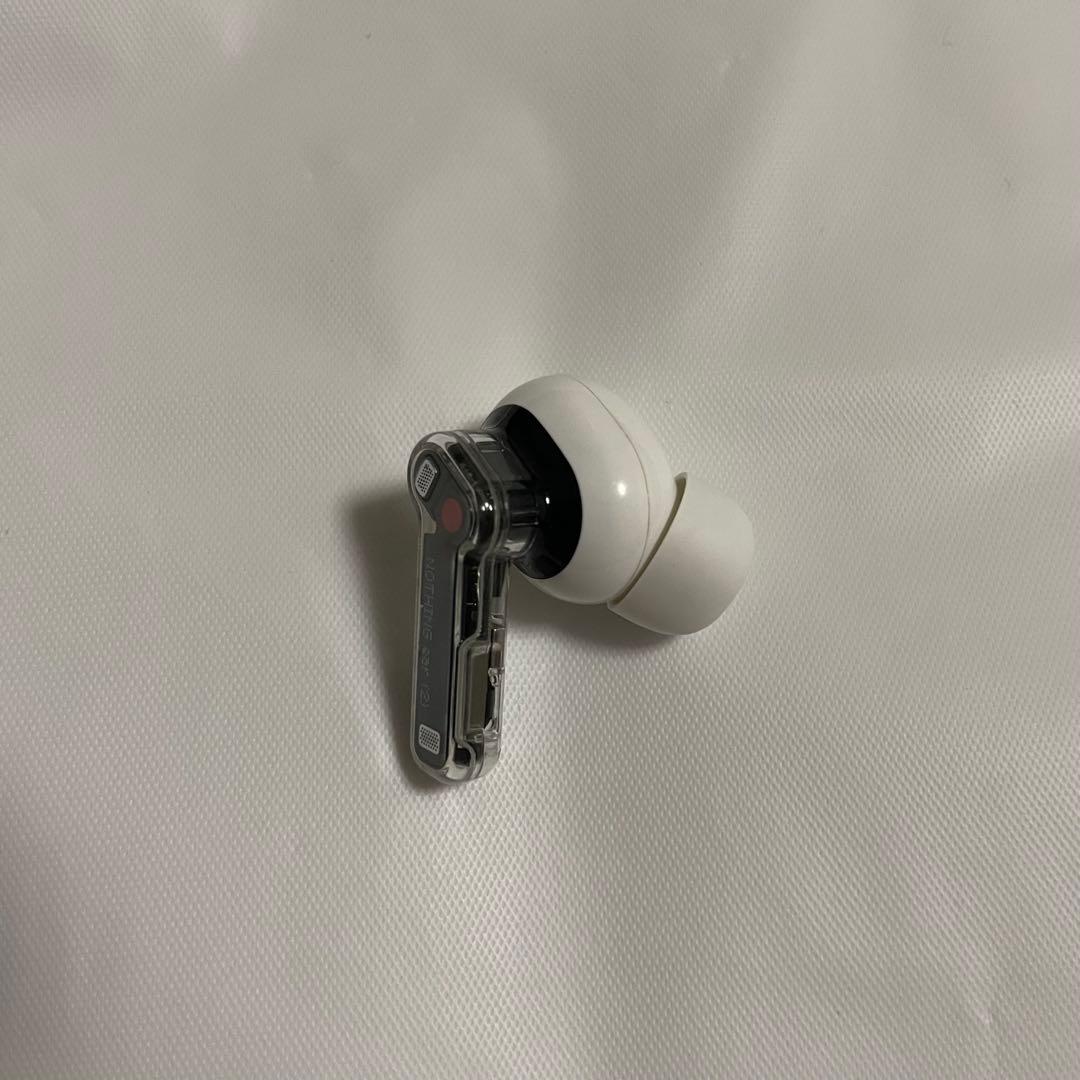 【美品】Nothing Ear (2) ワイヤレスイヤホン