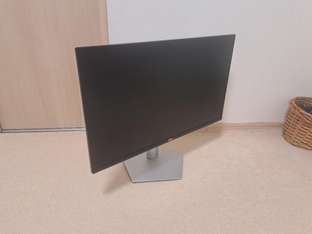 DELL モニター 本体 シルバー
