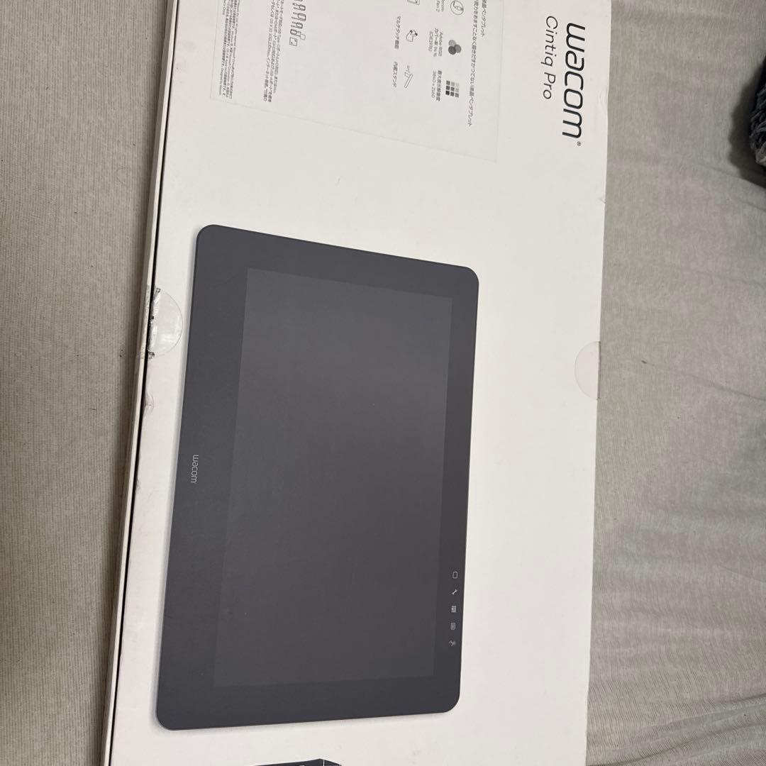 Wacom Cintiq Pro 液晶ペンタブレット本体　2017版