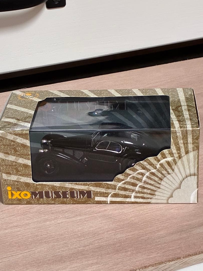 ミニカー IXO MUSEUM Bugatti Type 57 S Coupe 1/43