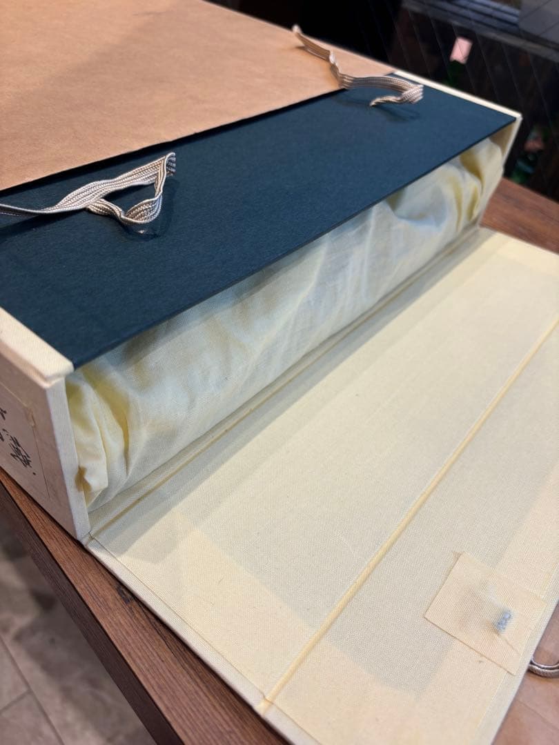 油彩 赤い帽子 絵画　織田廣喜　少女　織田ひろき　美術　おだひろき 少女