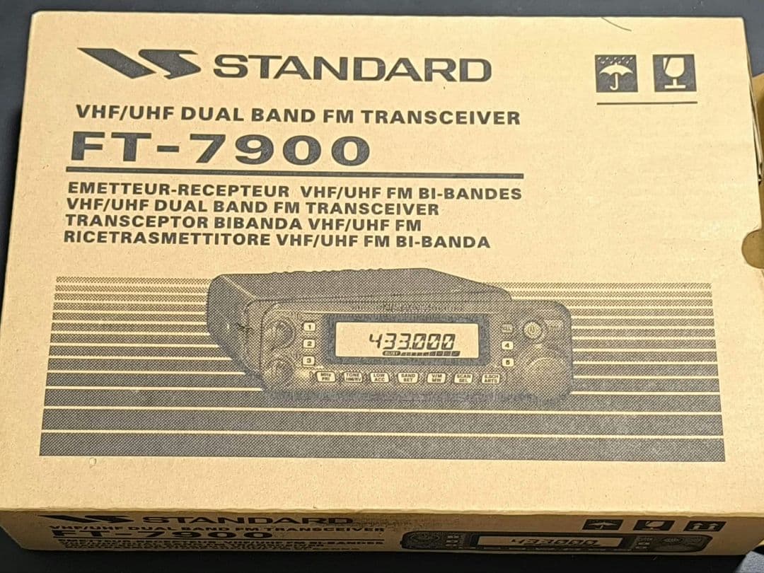 STANDARD FT-7900 デュアルバンドトランシーバー