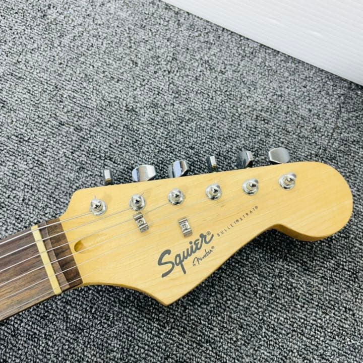 FENDER SQUIER コラボ　エレキギター　ストラトキャスター