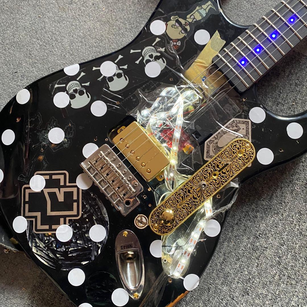 LEDネック！ブラックストラトキャスター！LIVE激目立ち！一点物