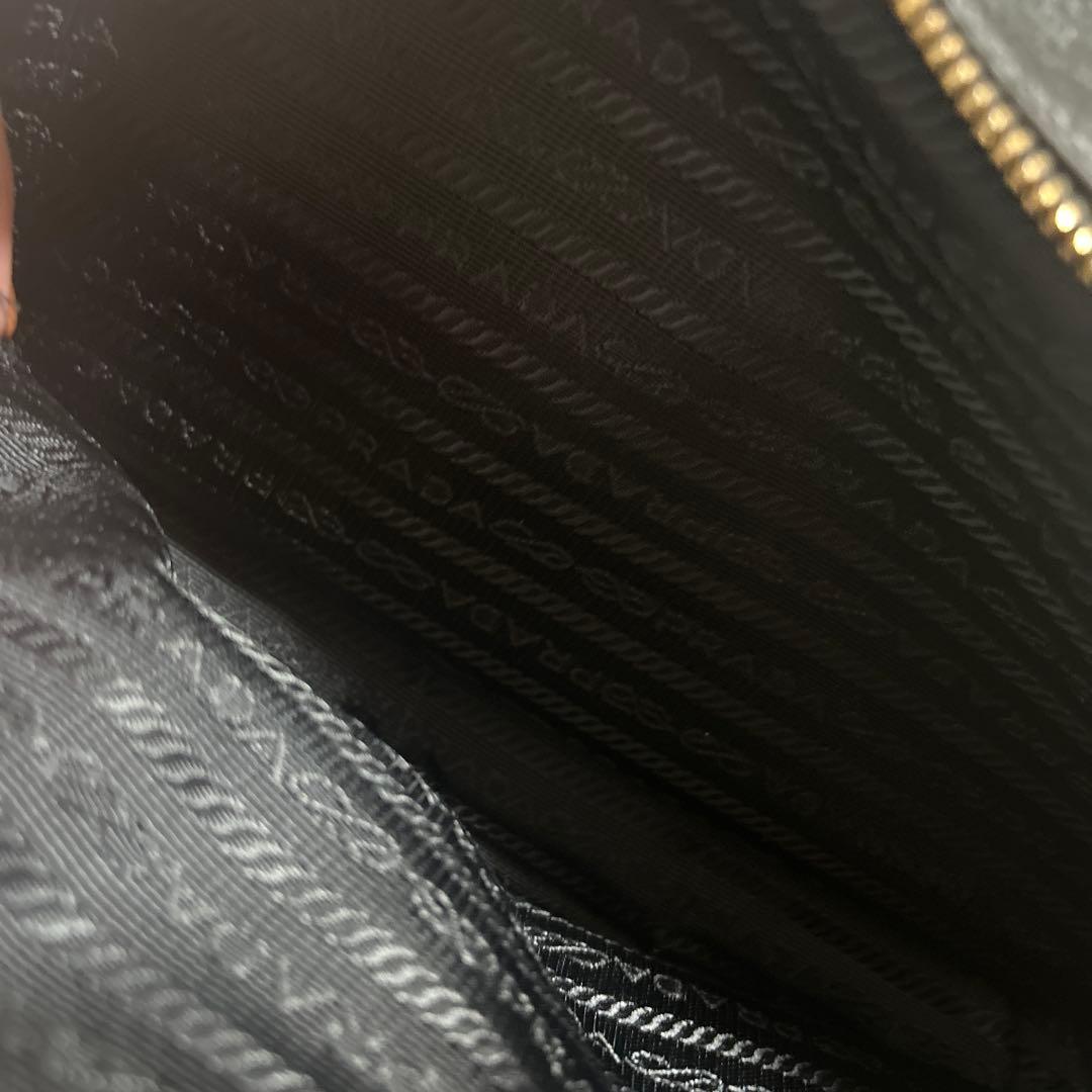 M‼️PRADAプラダ　ダブルジップ　ショルダーバッグ